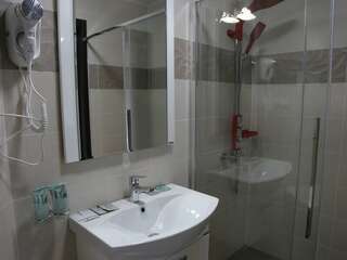 Гостиница Манжерок Манжерок Двухместный номер Делюкс с 1 кроватью или 2 отдельными кроватями и балконом-2