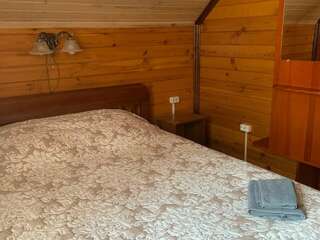 Гостиница Манжерок Манжерок Двухместный номер с 1 кроватью и общей ванной комнатой-5