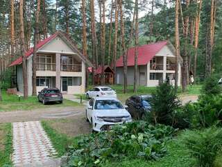 Гостиница Манжерок Манжерок Двухместный номер Делюкс с 1 кроватью или 2 отдельными кроватями и балконом-11